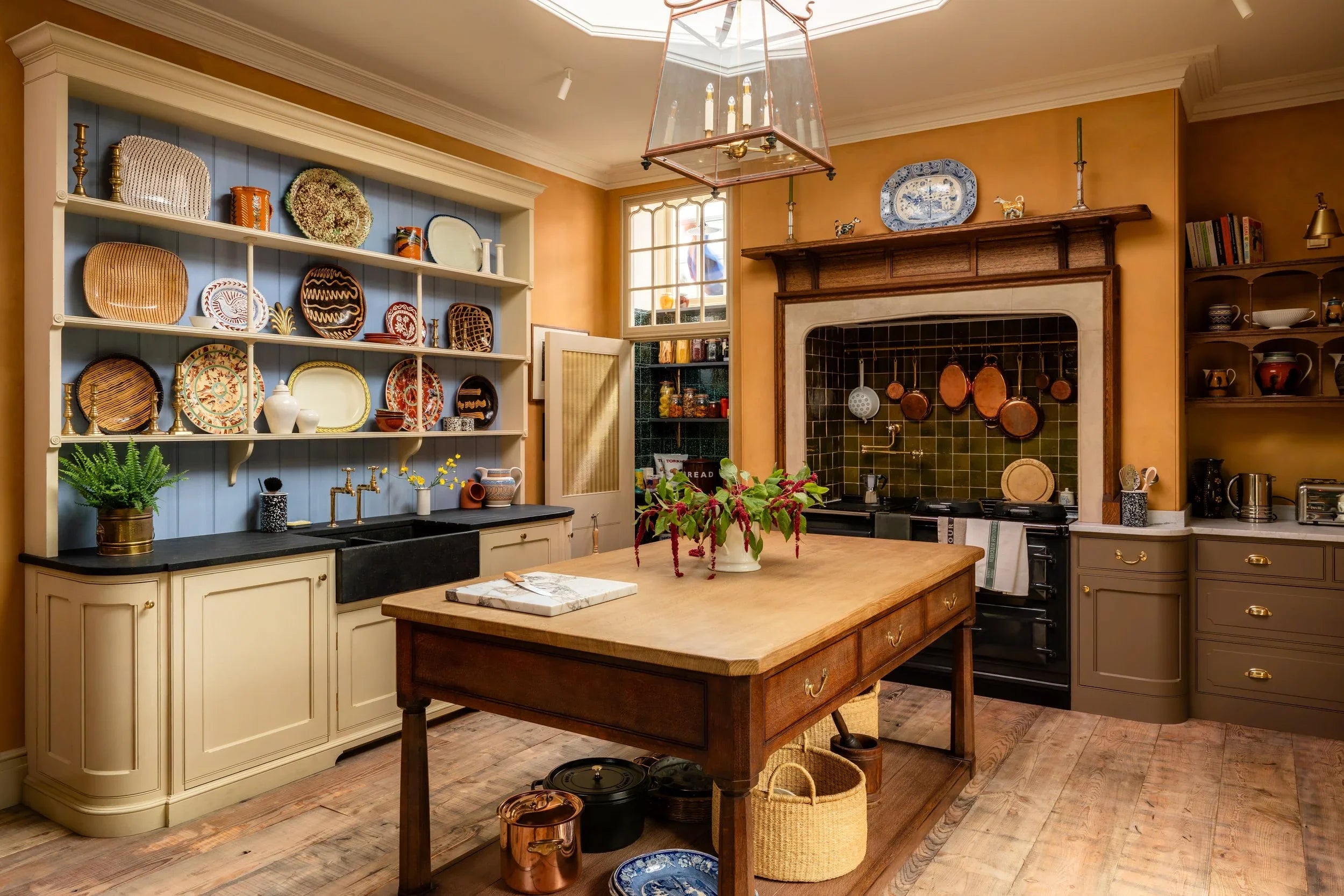 The ENGLISH ROOM series : Kitchen