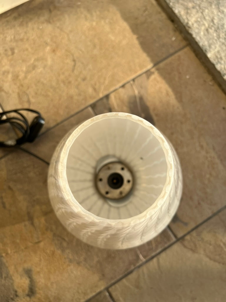 Vetreria LAG Table Lamp, White Swirl Cased Glass and Brass, Murano, Italy, c.1970s