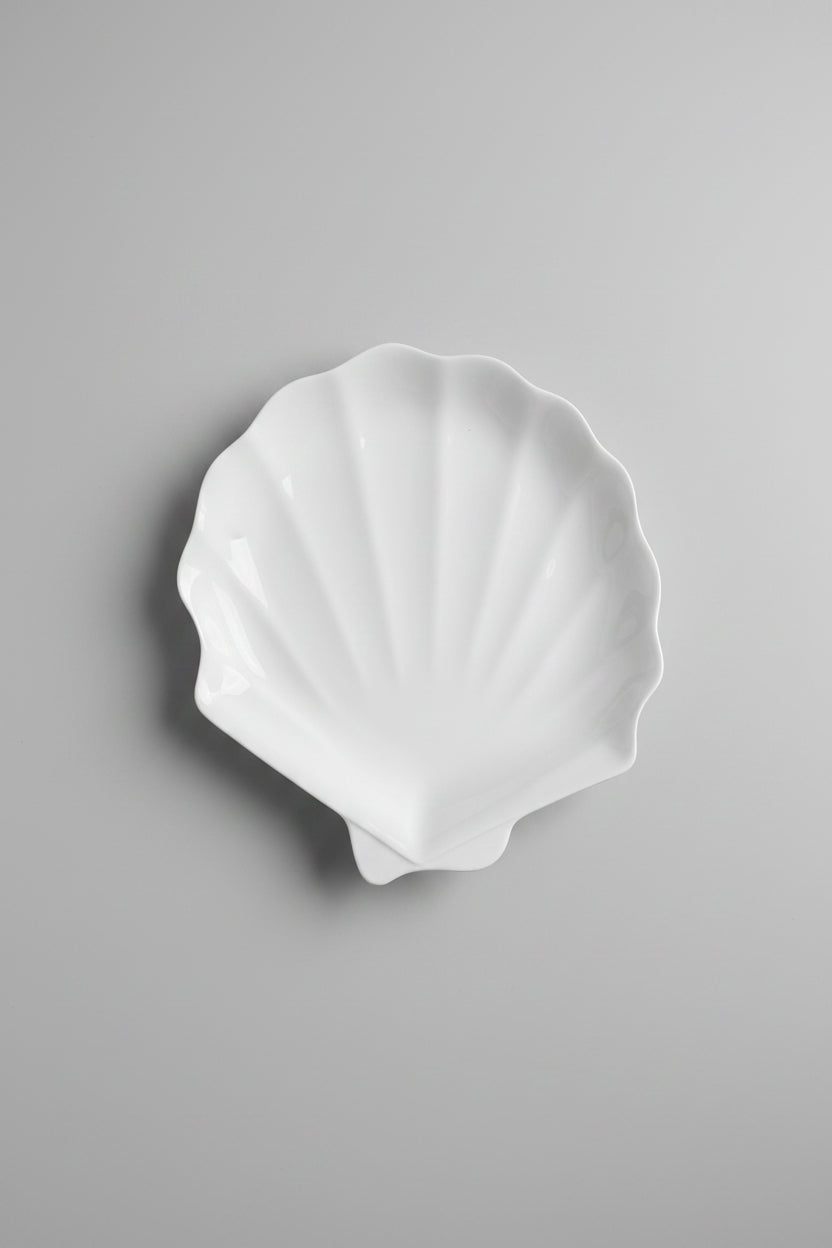 Scallop Shell Dish, White Glazed Ceramic, Japan, c. Late 20th Century