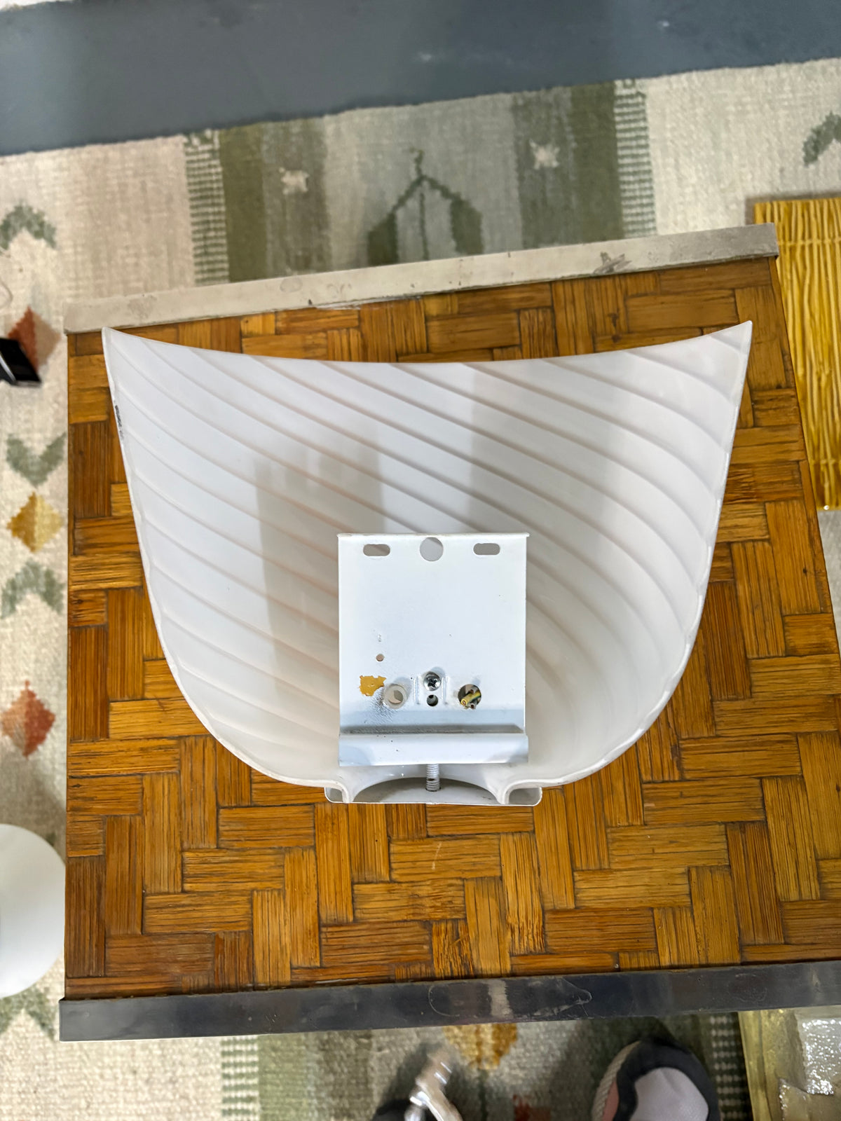 Murano Swirl Glass Wall Light, White Twisted-Ribbon Glass, Italy, c.1970s