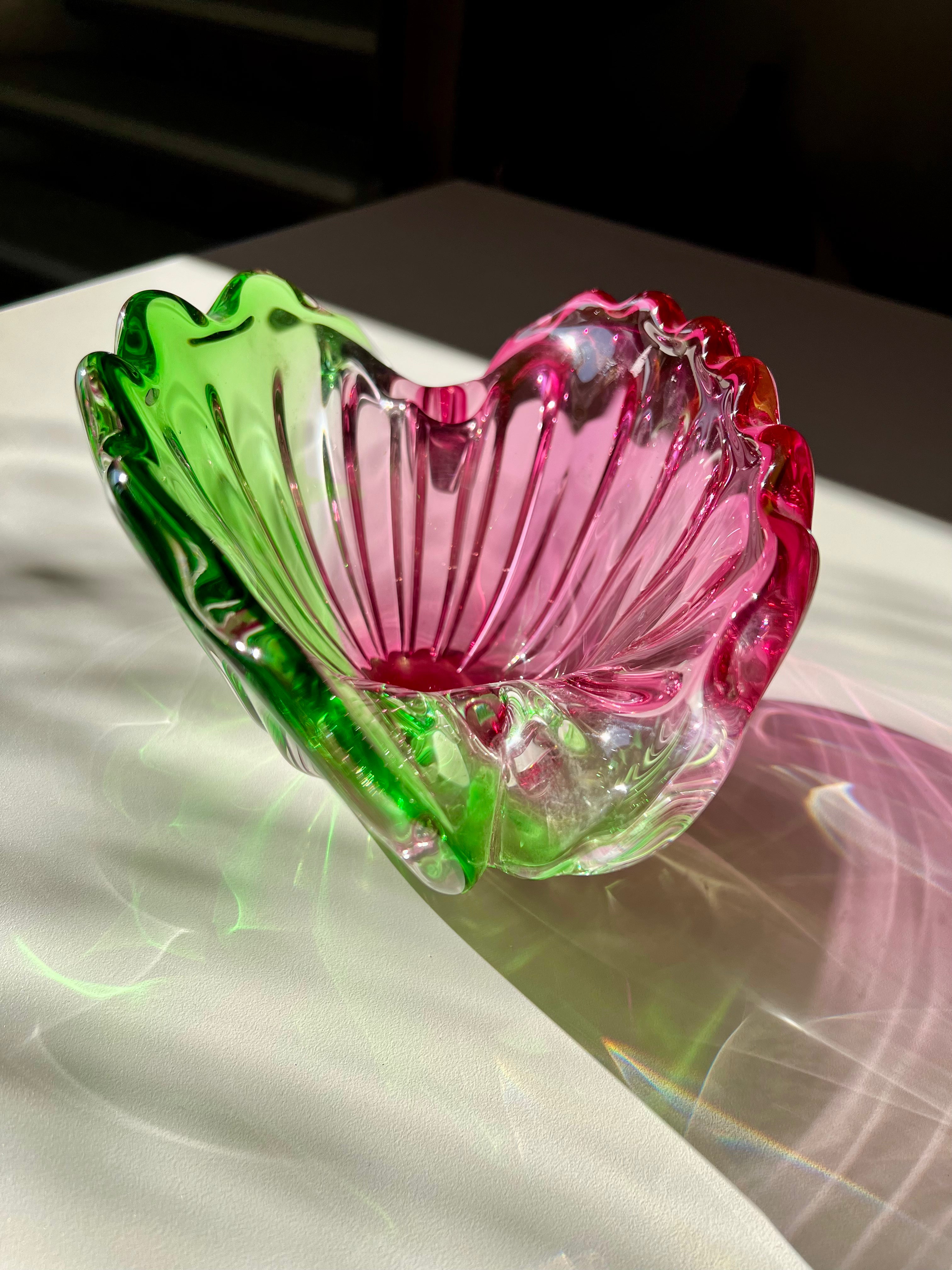 Murano Glass Shell Bowl, Italy, 1970s