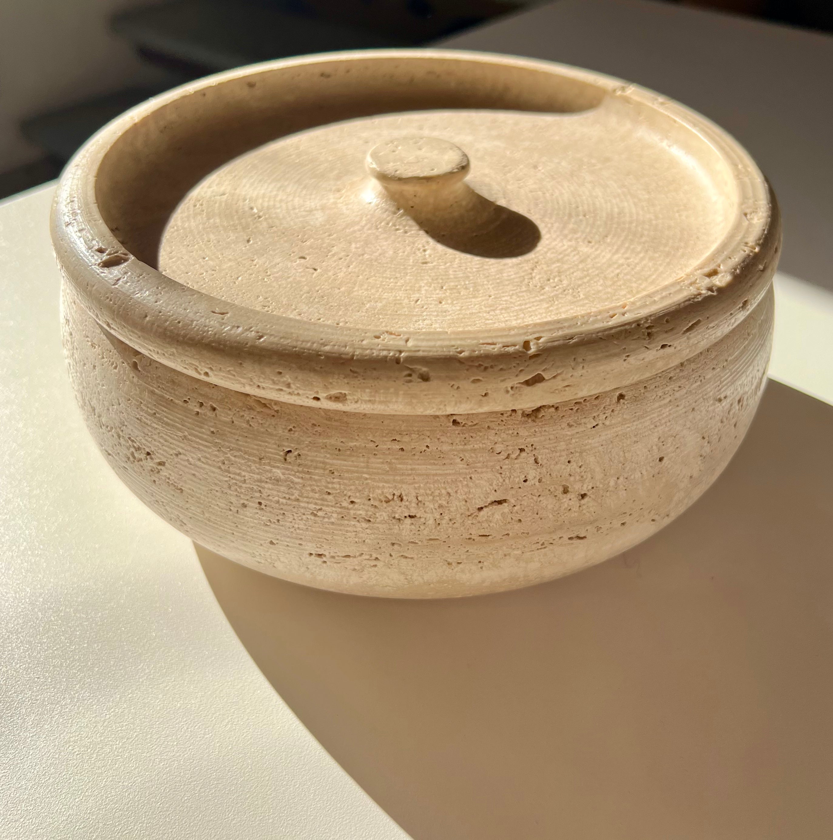 Large Travertine Bowl with Lid by Fratelli Mannelli, 1960s