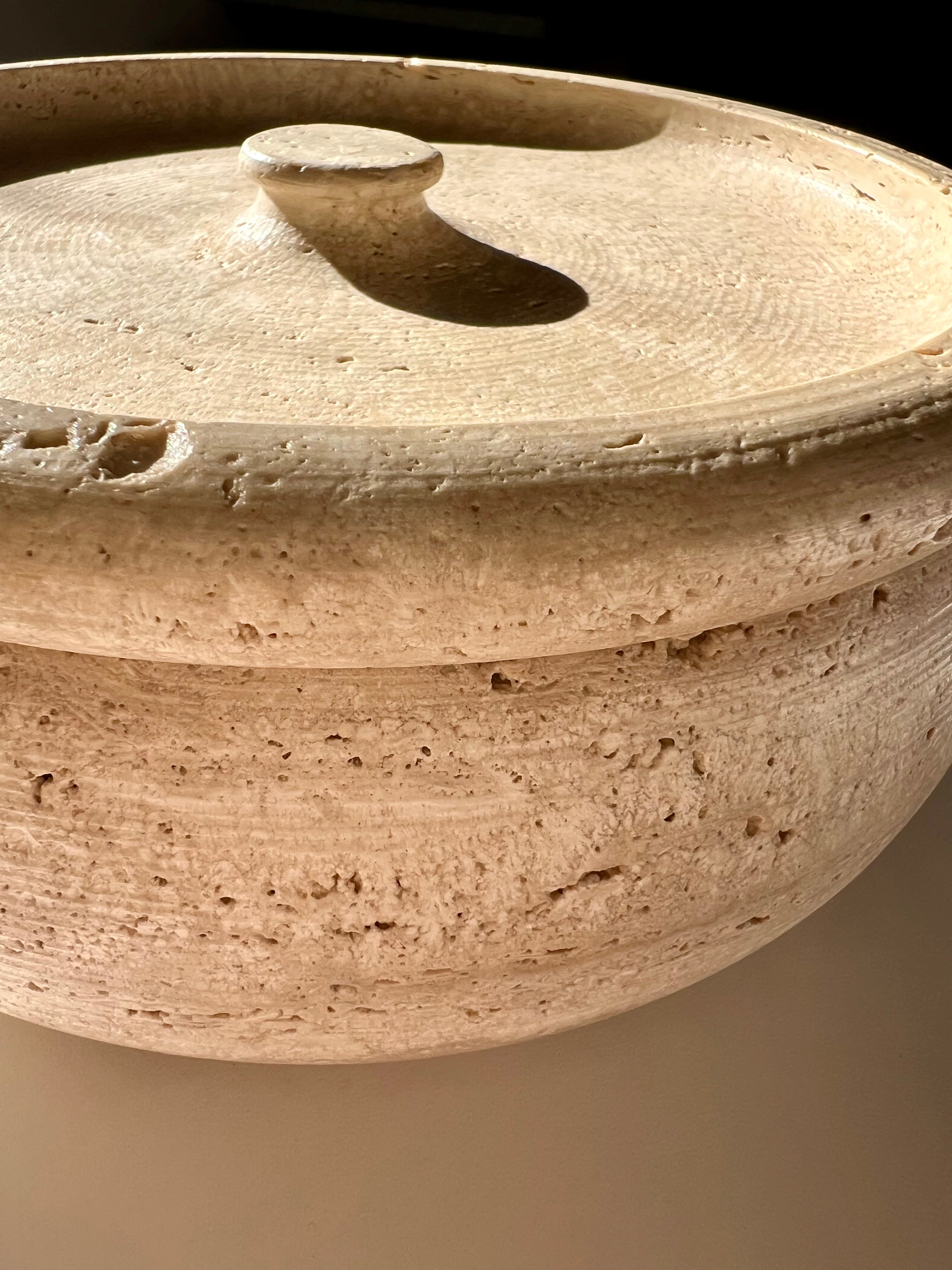 Large Travertine Bowl with Lid by Fratelli Mannelli, 1960s