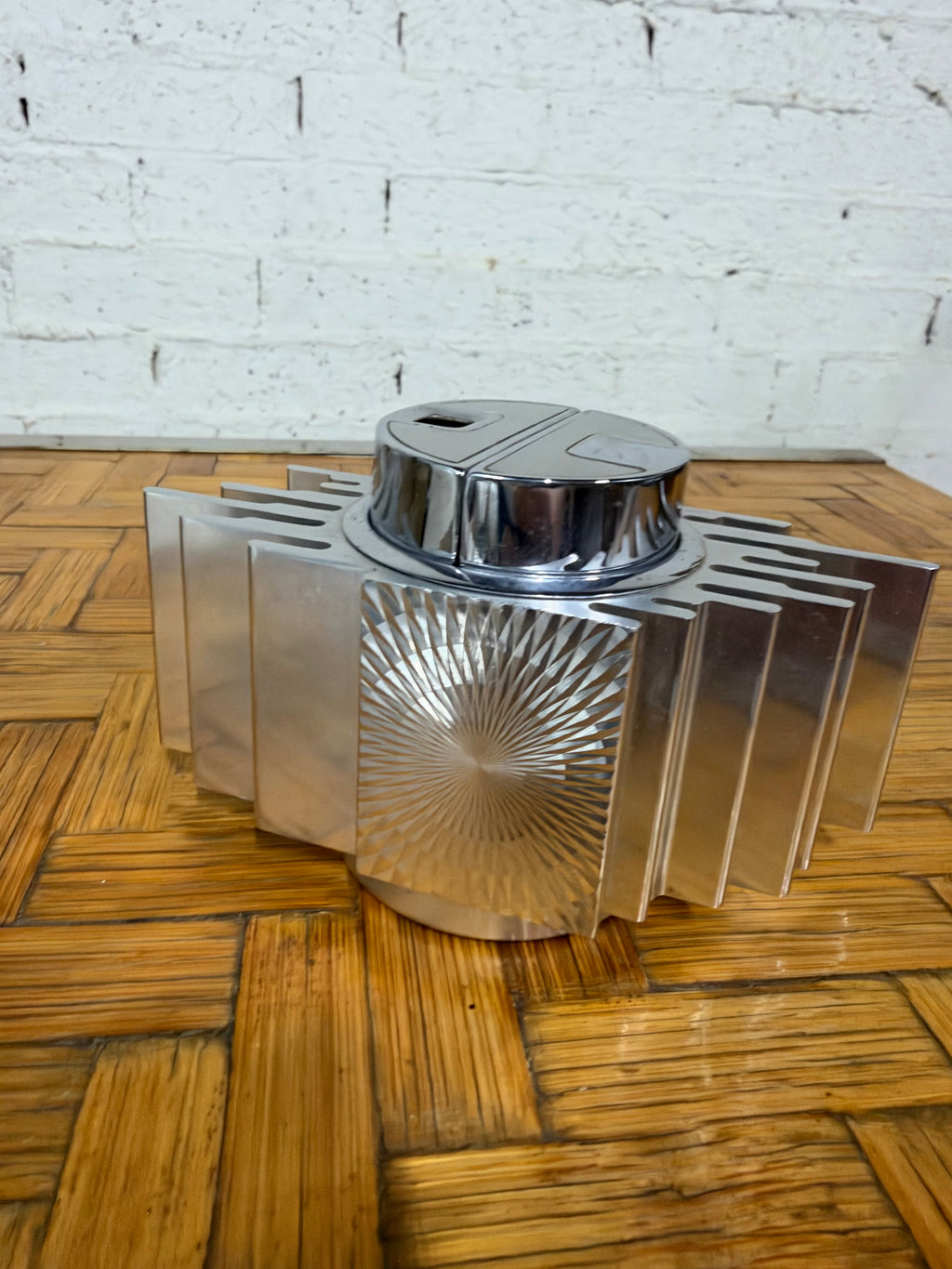 Sarome 'Tabic'  Table Lighter, Finned Aluminium and Chrome, Japan, c.1970s
