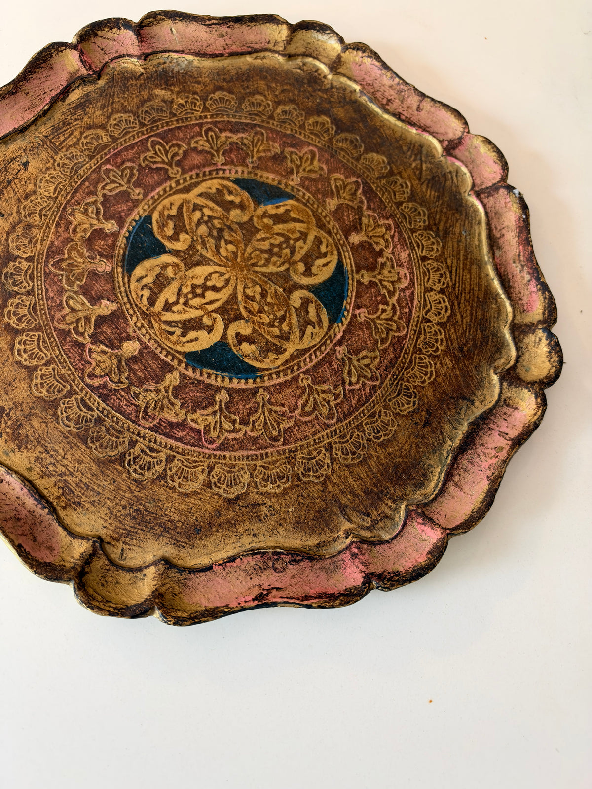 Florentine-Style Gilt Tray, Scalloped Edge, Sourced in Italy, c.1960s